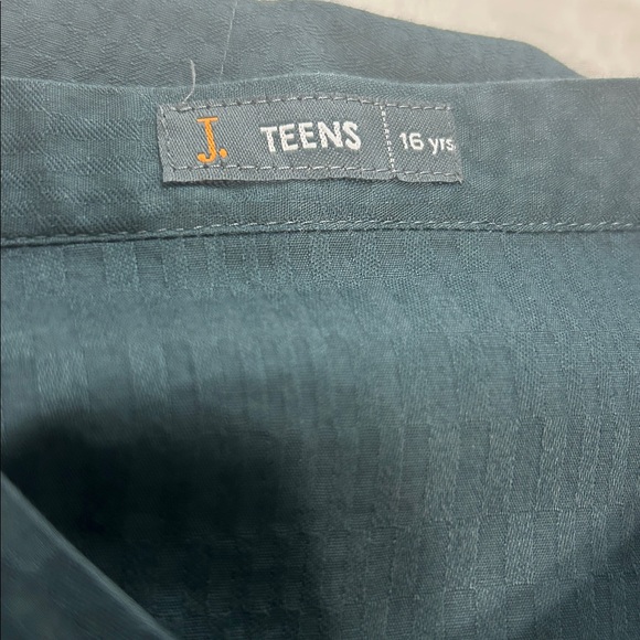 Green kurta kameez long top. Junaid jamshed brand. Traditional wear. 12-15 yrs - Picture 11 of 14